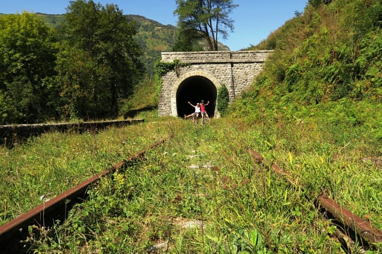 IMG-Devant-le-tunnel-tourinsoft