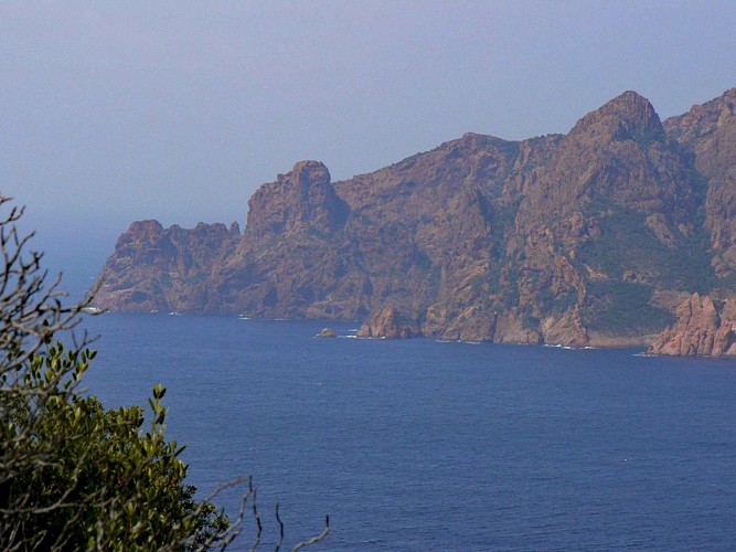 Corse- Région Evisa/Girolata- Girolata par bocca a Croce retour vedette [juillet 2006]