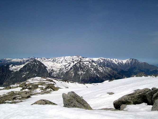 Corse- Région Fiumorbo/Massif Renoso- Monte Renoso [Neige- avril 2005 et 2006]