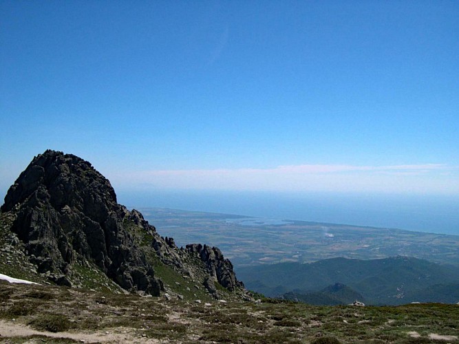 Corse- Région Fiumorbo- Col de Verde- Refuges Usciolu via Prati- Cozzano [mai 2006]