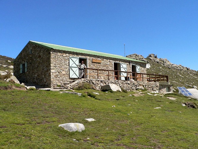 Corse- Région Fiumorbo- Col de Verde- Refuges Usciolu via Prati- Cozzano [mai 2006]