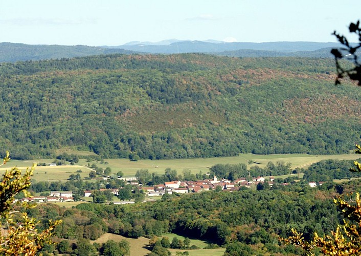 Chavuissiat le petit, Corcelles and the green wood