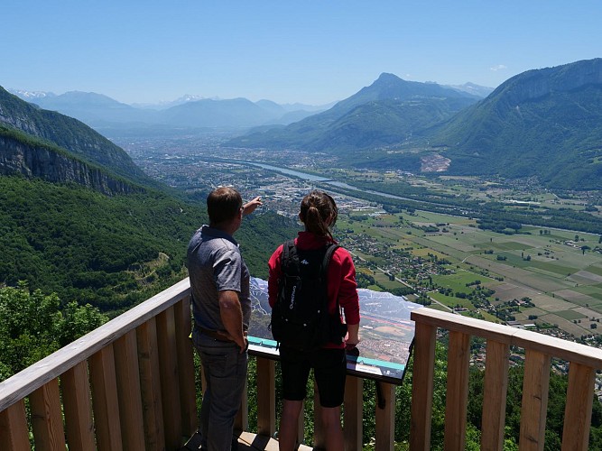 Belvédère et Aiguille de Chalais_Voreppe
