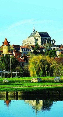 Balade en famille dans et autour de St Florentin...