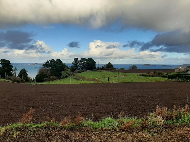 PLOUEZEC vers Sainte Barbe