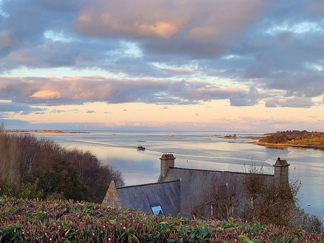 PLOUGUIEL – La Roche Jaune