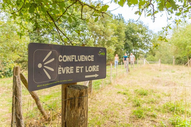 Site classé : Le Promontoire du Mont Glonne, les rives de la Loire et l’embouchure de l’Èvre