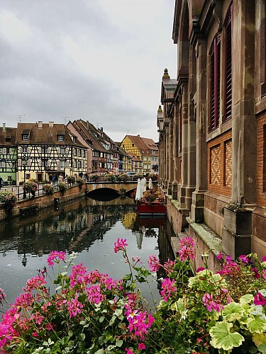 Colmar Canal cycle route
