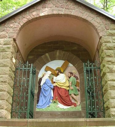 Dusenbach-Pilgerweg und bemerkenswerte Felsen