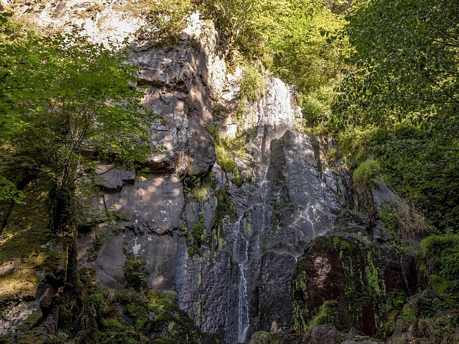 Hiking trail B17: The three waterfalls around Nideck