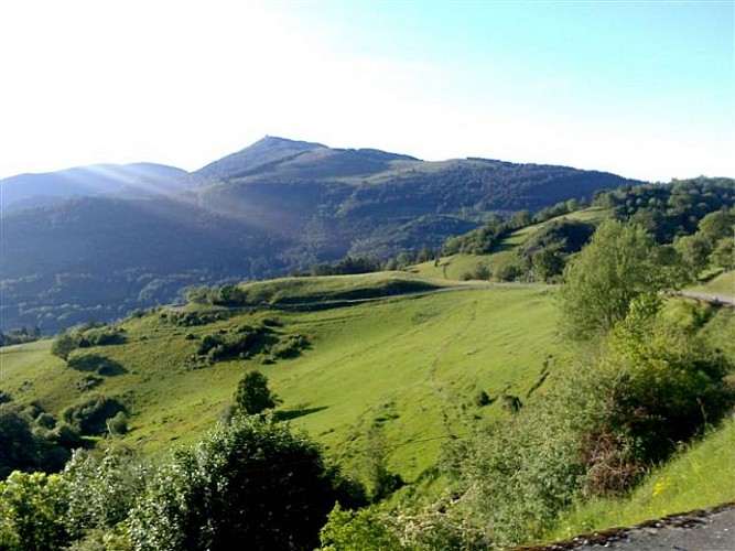 Panorams depuis la route des crêtes avec en arrière plan le Grand Ballon