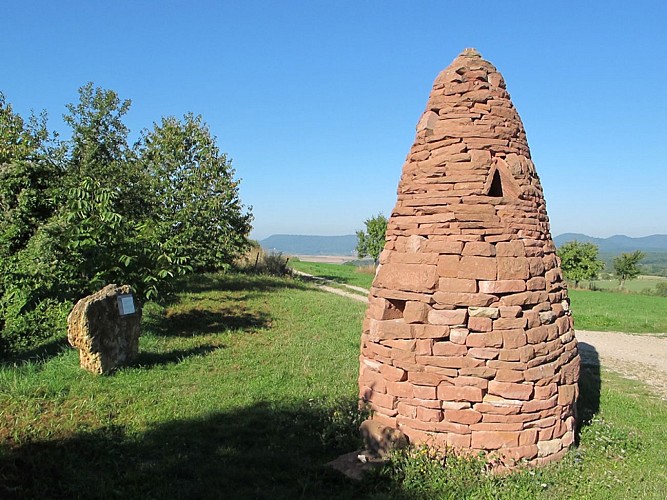 BL899 - Sandstone and Biosphere Reserve in the Northern Vosges