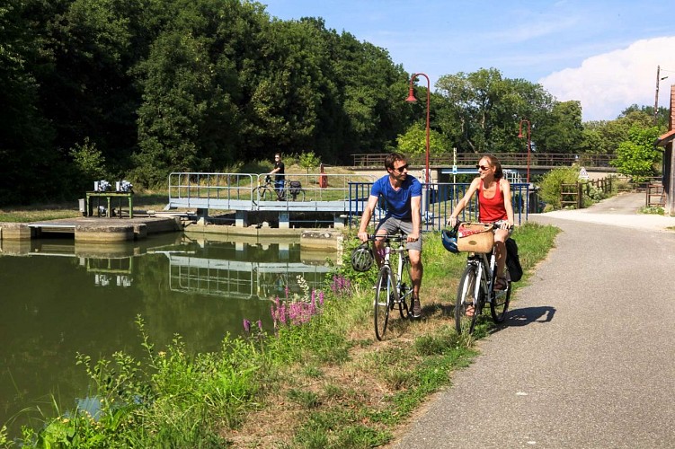 Eurovélo 6 Canal de Valdieu-Lutran