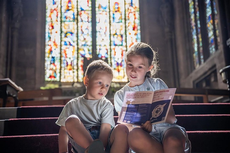 In the footsteps of the lion and the giant Sletto