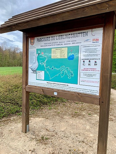 Panneau départ du parcours sportif de Schweighouse-Thann