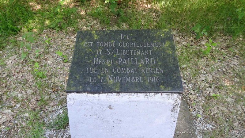 Stèle Henri Paillard