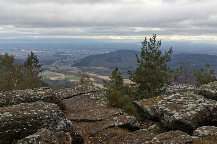 Hiking - Les petits monuments