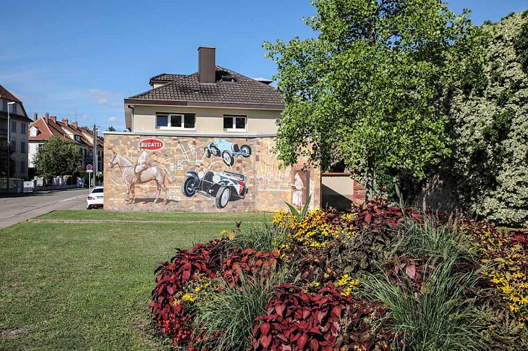 Fresques Bugatti parc de la poudrière à Molsheim