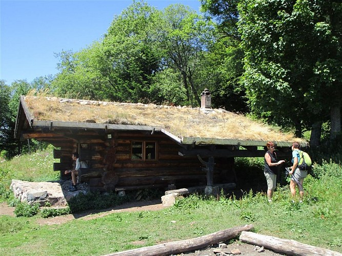 Rundwanderung zum Hütten Obere Bers über die Neuweiher-Seen