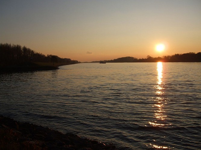 Rundwanderweg: Geschichts- und Naturerlebnispfad