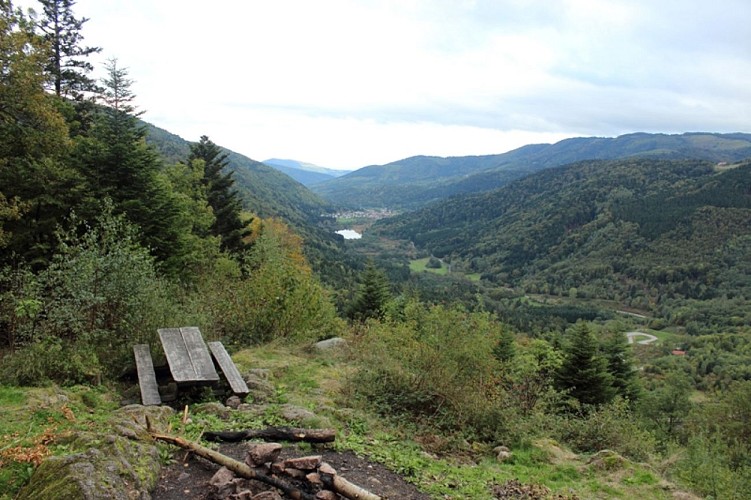 Wanderweg vom Chalet Wasserfall Schahling Hütte