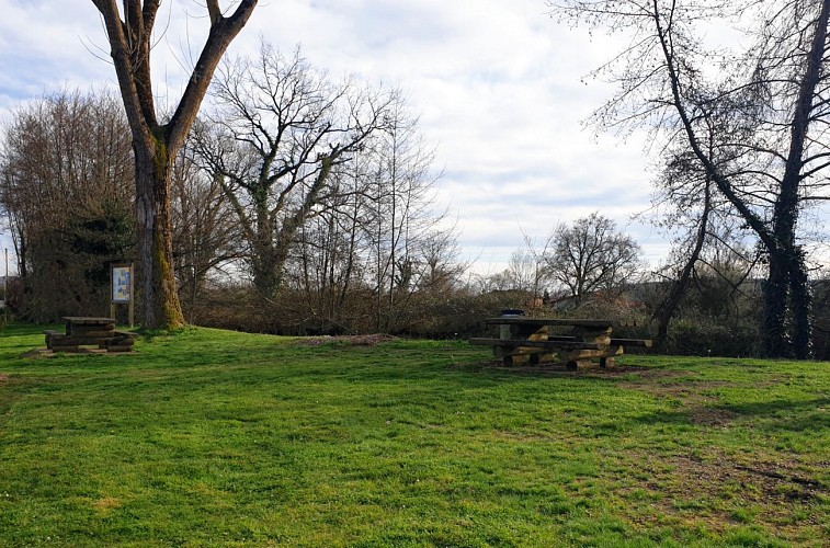 Sentier de l'Adour de Gée Rivière à Barcelonne du Gers