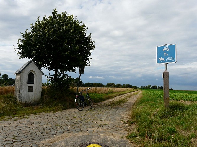 Des chapelles à Céroux-Mousty