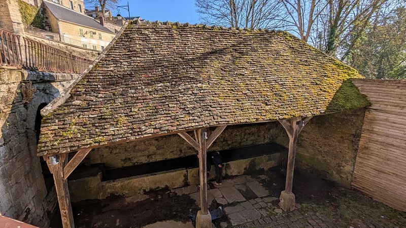 Lavoir près de la Porte d'Ardon