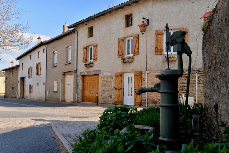 chanes-village-patrimoine-delphine-cresson-macon-sud-bourgogne-21