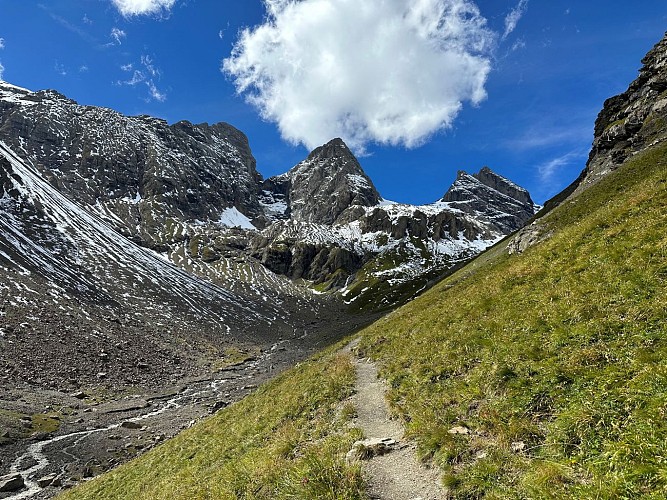 Vallon Chalets Loop: Les Verneys - Col de l'Épaisseur - Wandelen 2 of 3 dagen - Wandelroute