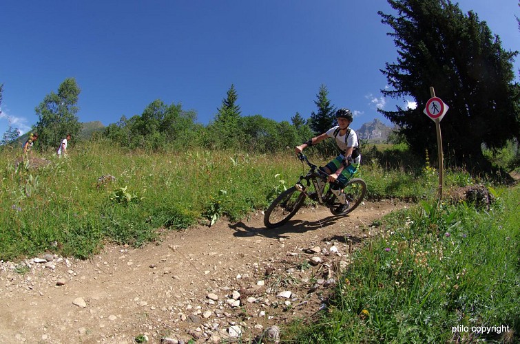Piste de descente VTT Sans les Roulettes