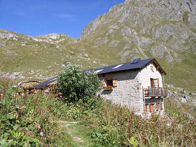 Sentier Refuge de la Balme
