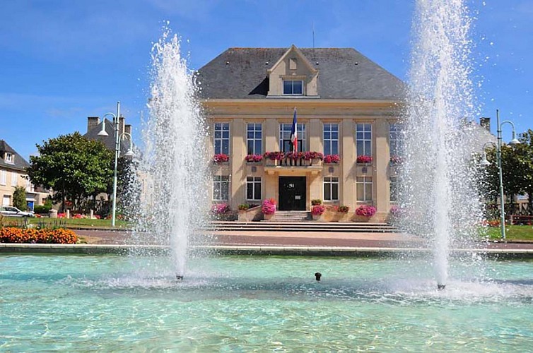 La mairie d'Aunay sur Odon TIS