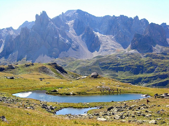Tour du Thabor - Etappe 4 - Van de Granges de la Vallée Etroite naar de Refuge des Drayères