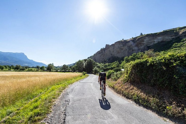 Serre-Ponçon riva destra