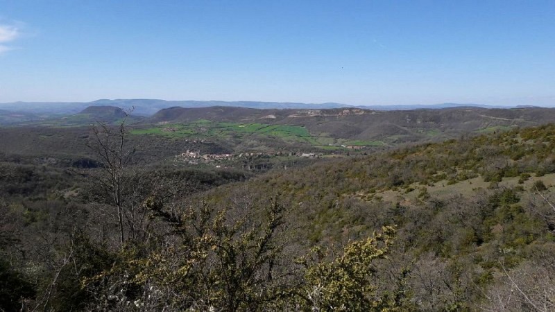 Panorama sur La Bastide-Pradines et la Vallée du Cernon