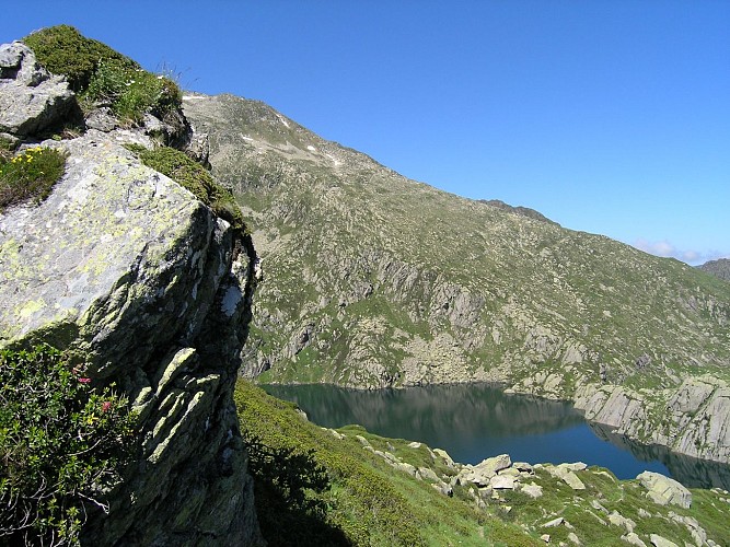 Étang Hillette and Alet via the Cirque de Cagateille