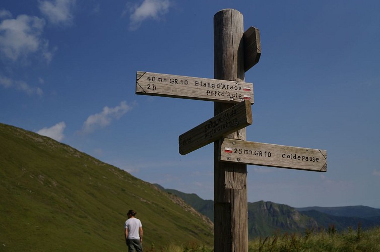 Walk to the Col de Pause