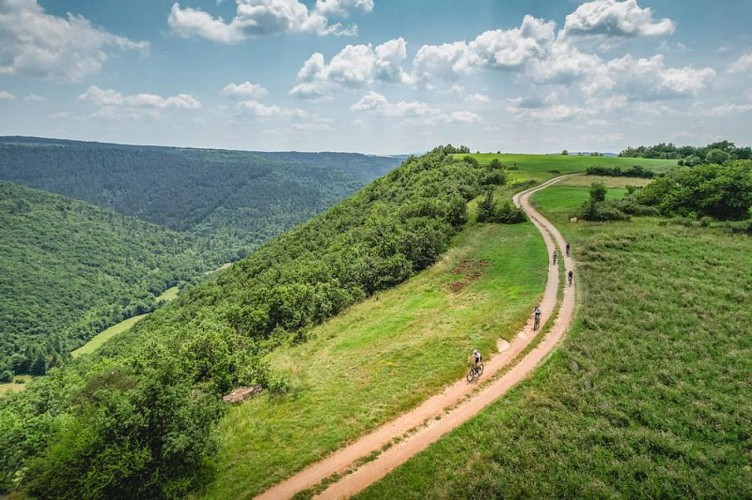 Plateau du Causse de Nissac, Corniche du Versolet