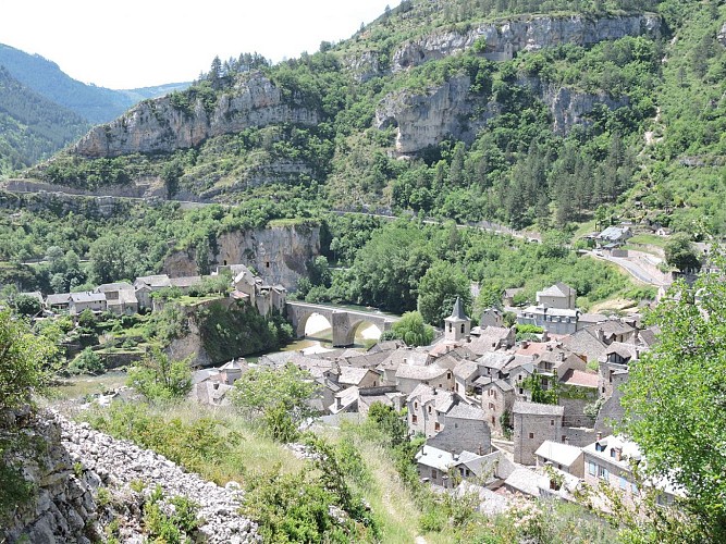 Parcours marche D'Ispagnac à la cité médiévale de SainteEnimie entre