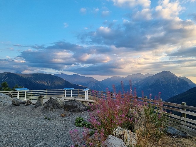 Randonnée été : La cheminée d'équilibre