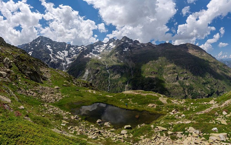 The Lac des Fétoules and La Lavey