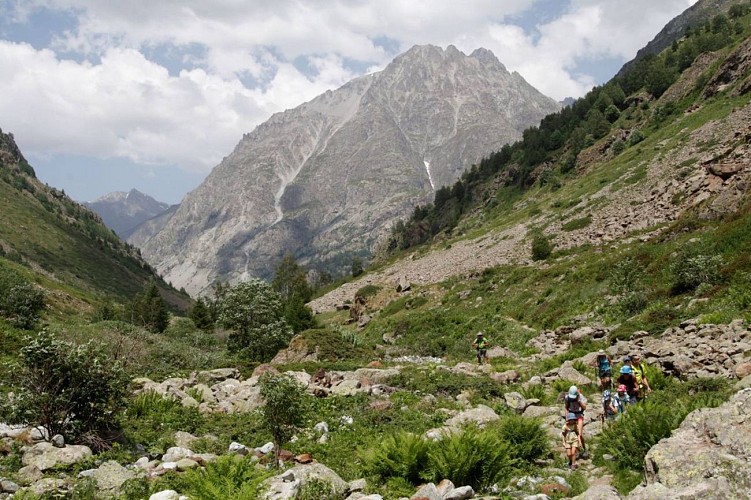 The Lac des Fétoules and La Lavey