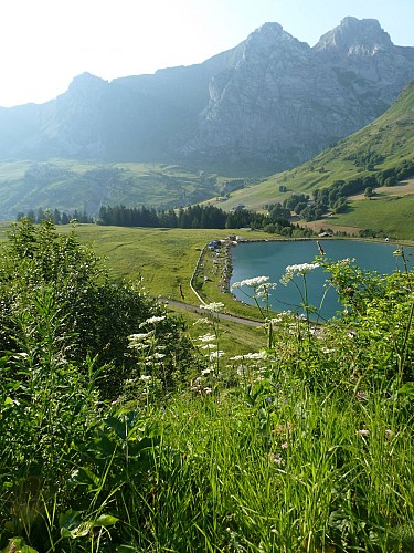 Lake La Cour by Rosay gondola lift