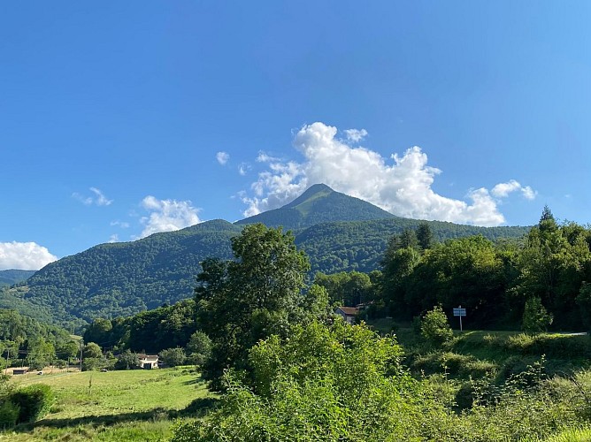 SENTIER ÉQUESTRE : ASPET - SENGOUAGNET- ASPET