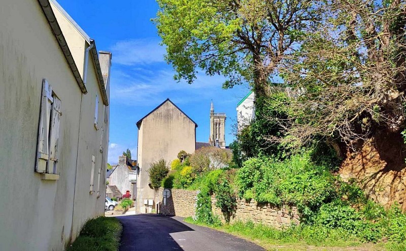 Rue dans St Jean du Doigt - Finistere