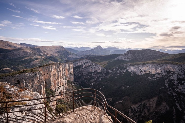 Chemin du Belvédère de la Dent d'Aire