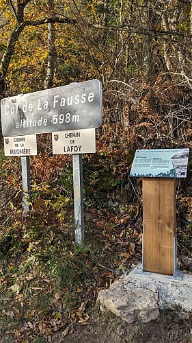 La boucle du Val Noir , Vaugneray 69670