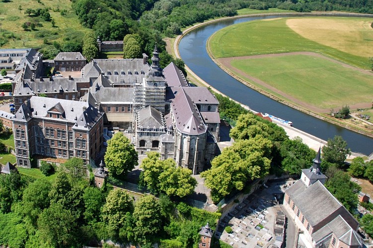 Abbaye de Floreffe et la Sambre
