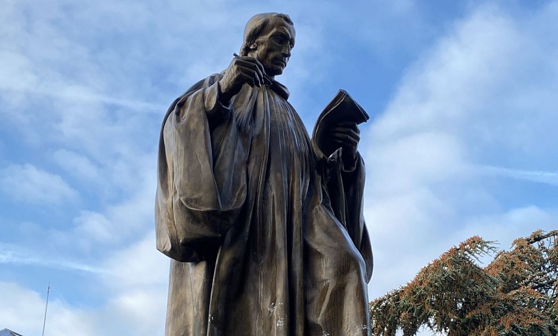 Statue Siegebert Amandine Couvreur (2)